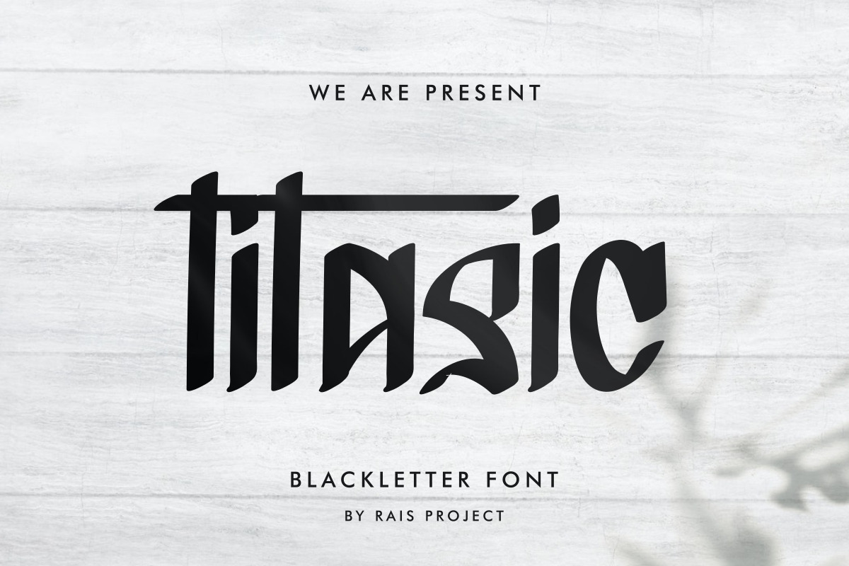 Titasic Font Titasic Font