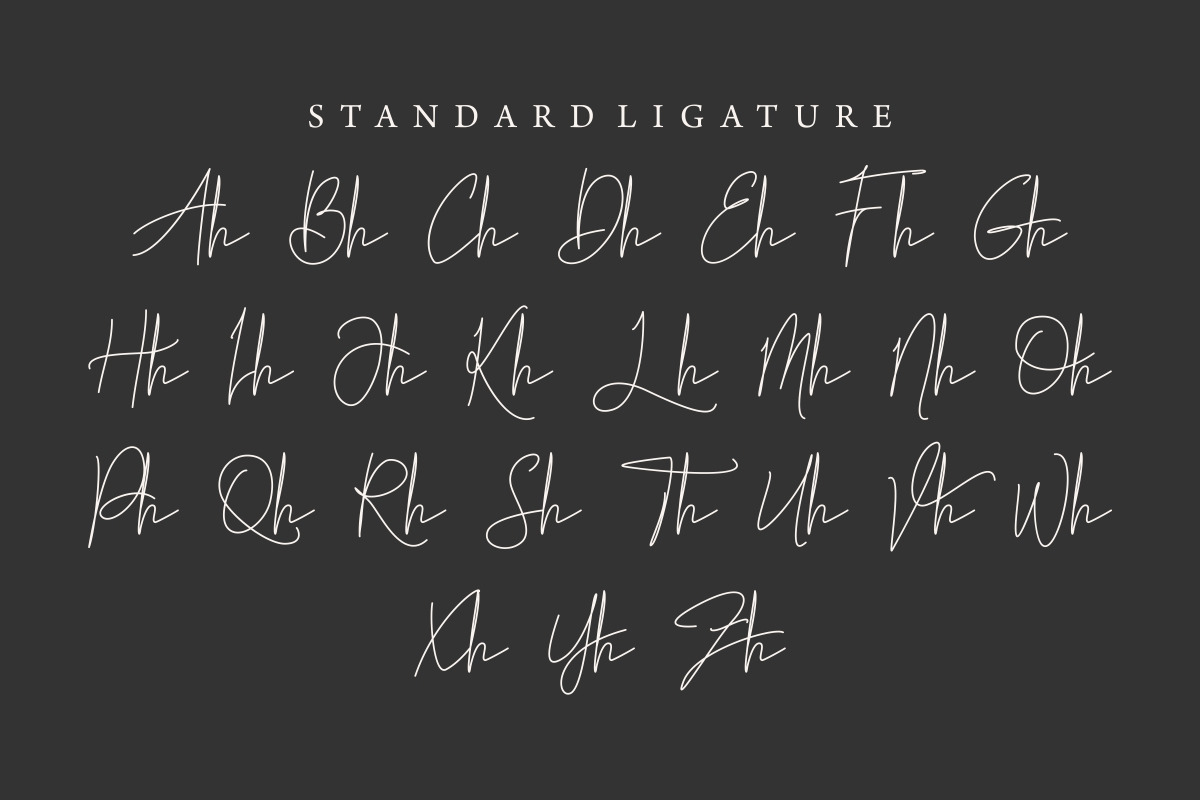 Brillante Luna Piena Signature Font