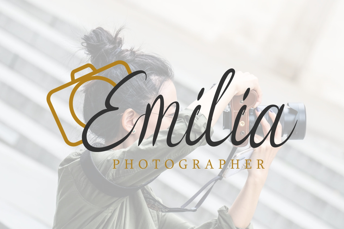 Syllia Calligraphy Font Syllia Calligraphy Font
