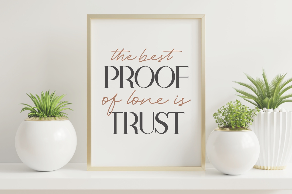Midline Font Duo Midline Font Duo