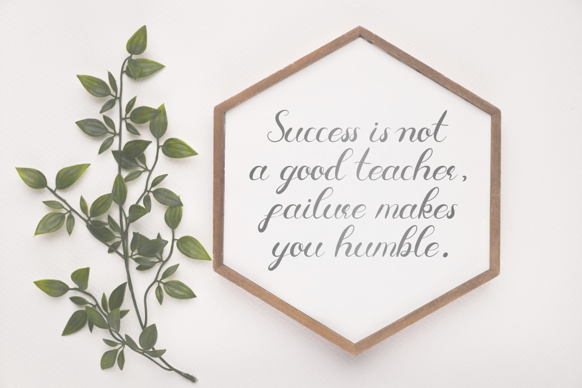 Aldira Calligraphy Font Aldira Calligraphy Font