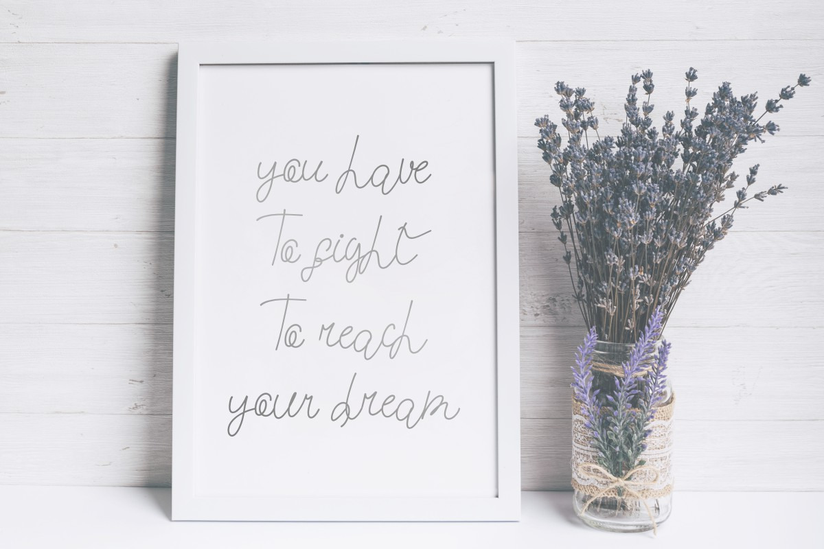 Look Down Handwriting Font Look Down Handwriting Font