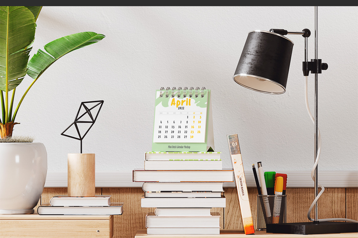 Mini Desk Calendar Mockup Mini Desk Calendar Mockup
