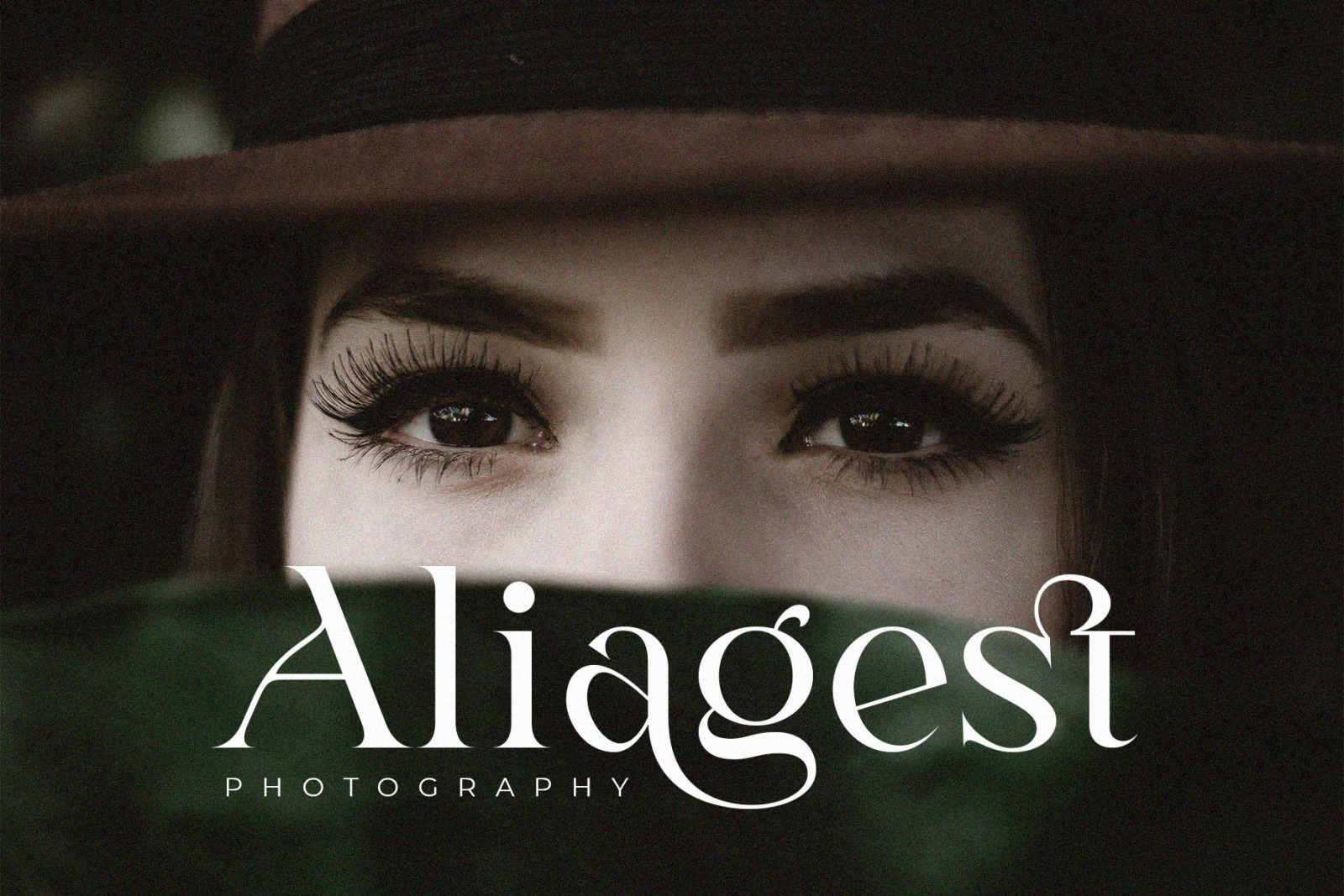Fligen - Stylish Serif Fligen - Stylish Serif