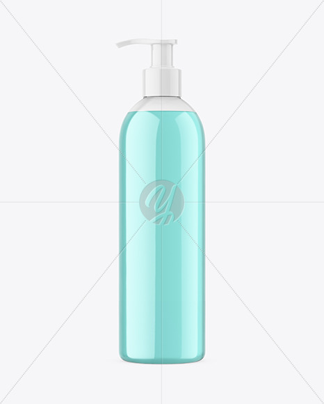 Clear Plastic Bottle with Pump Mockup Clear Plastic Bottle with Pump Mockup