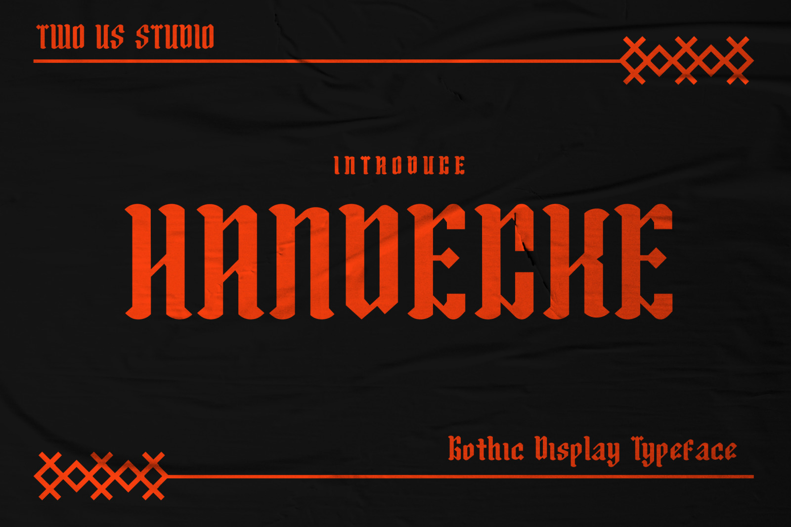 Handecke - Gothic Display Typeface