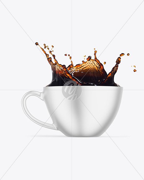 Metallized Cup w/ Coffe Splash Mockup