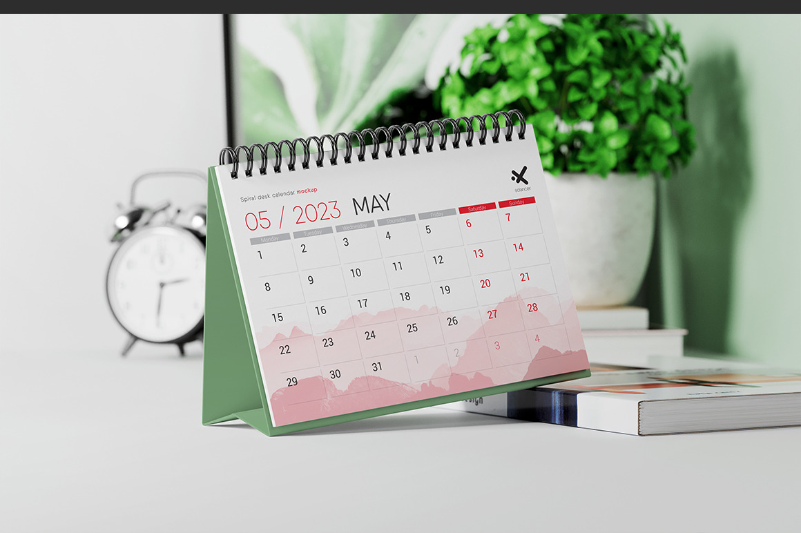 Spiral Desk Calendar Mockup