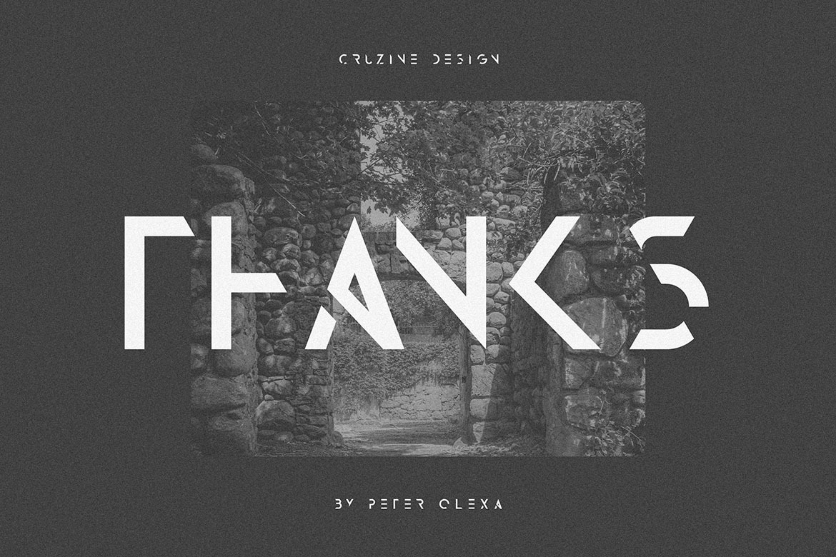 Altiq - Futuristic Font Altiq - Futuristic Font