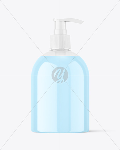 Clear Plastic Bottle w/ Pump Mockup Clear Plastic Bottle w/ Pump Mockup