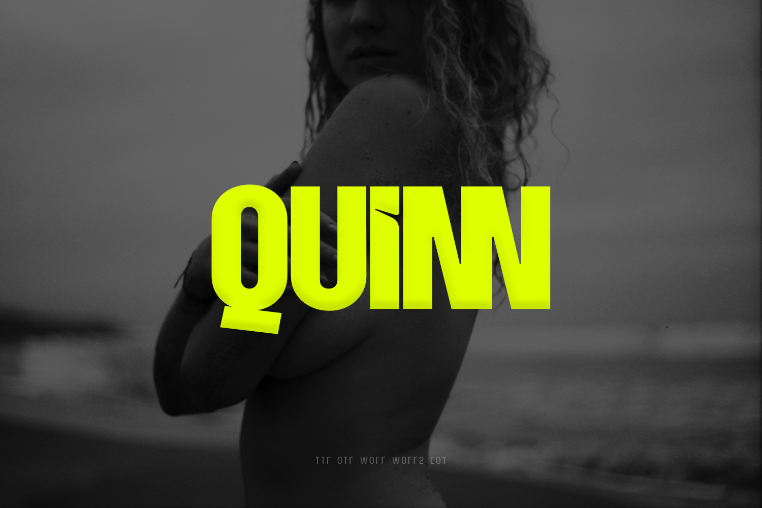 Quinn Display Typeface