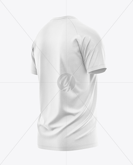 Men’s Raglan T-Shirt Mockup