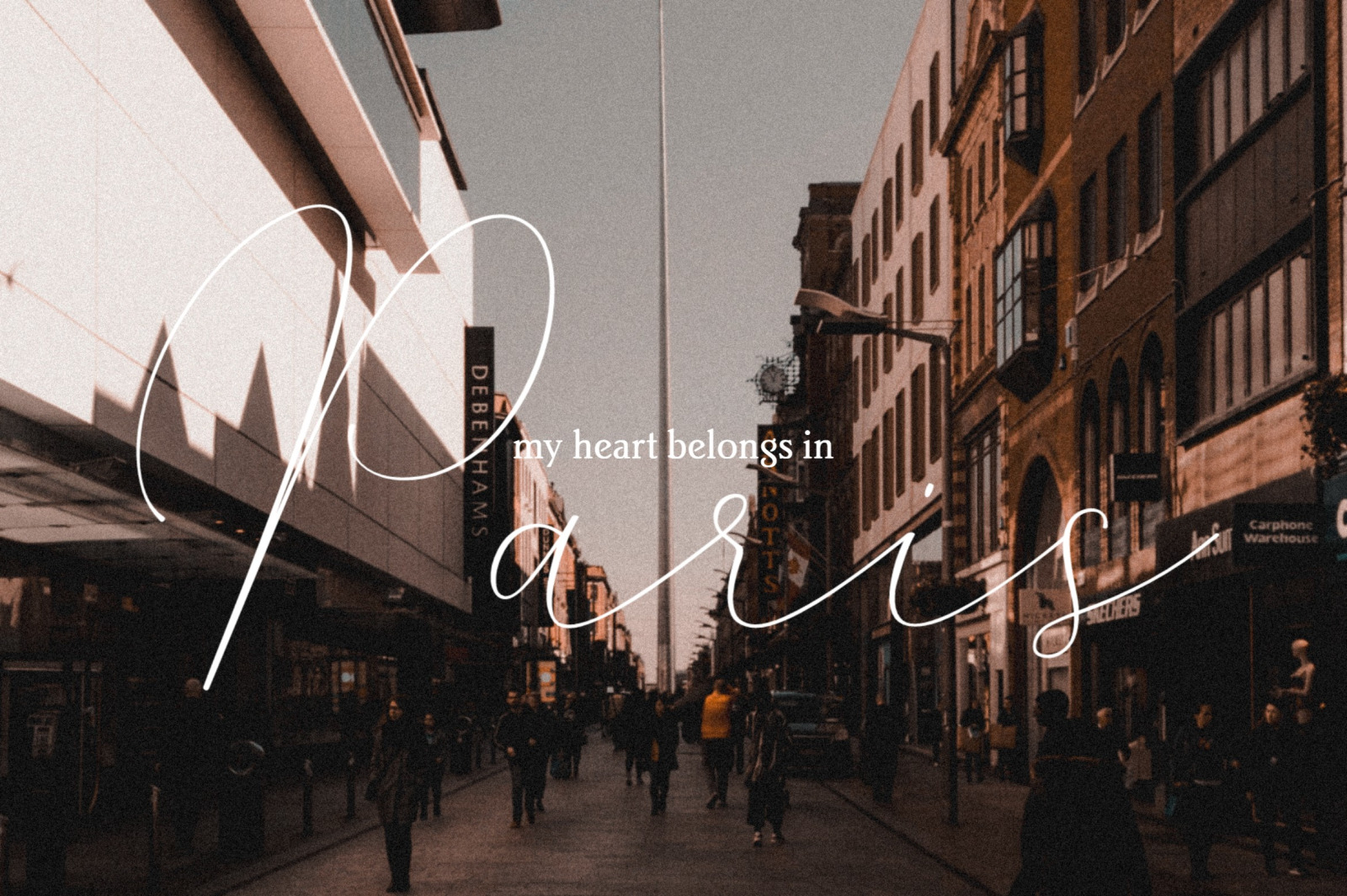 Overflows - A Stunning Script Font