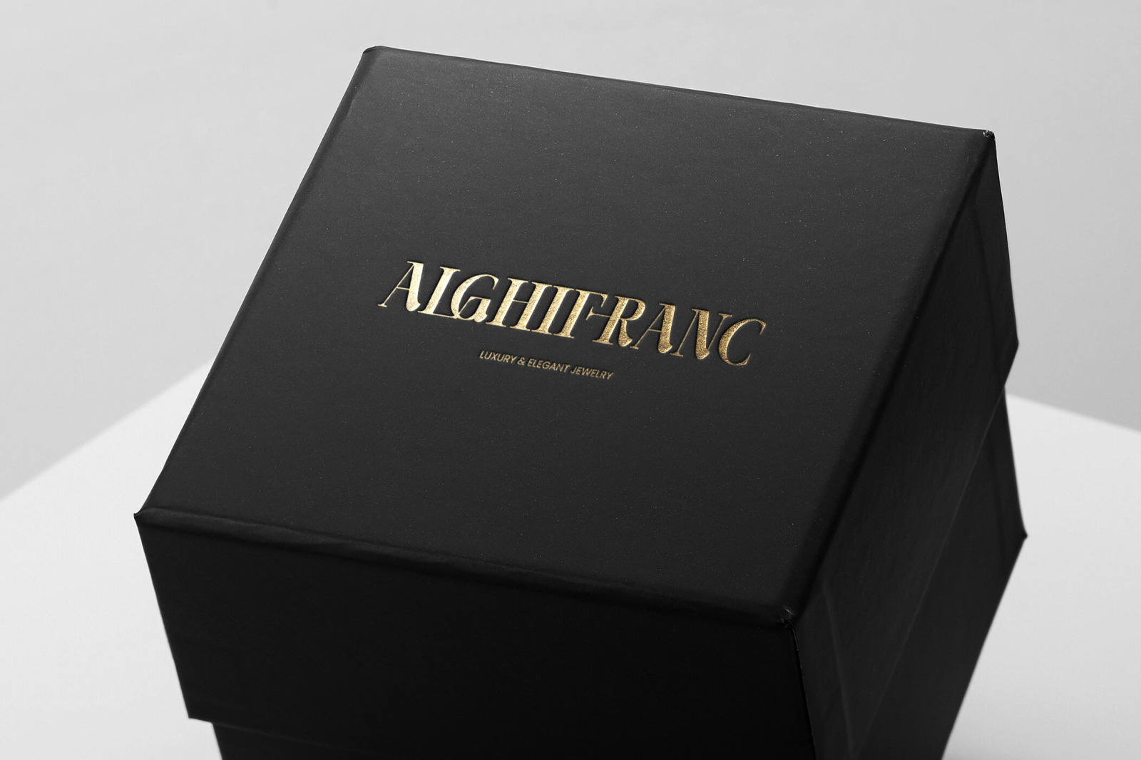 Casthelic - Elegant Serif Typeface Casthelic - Elegant Serif Typeface