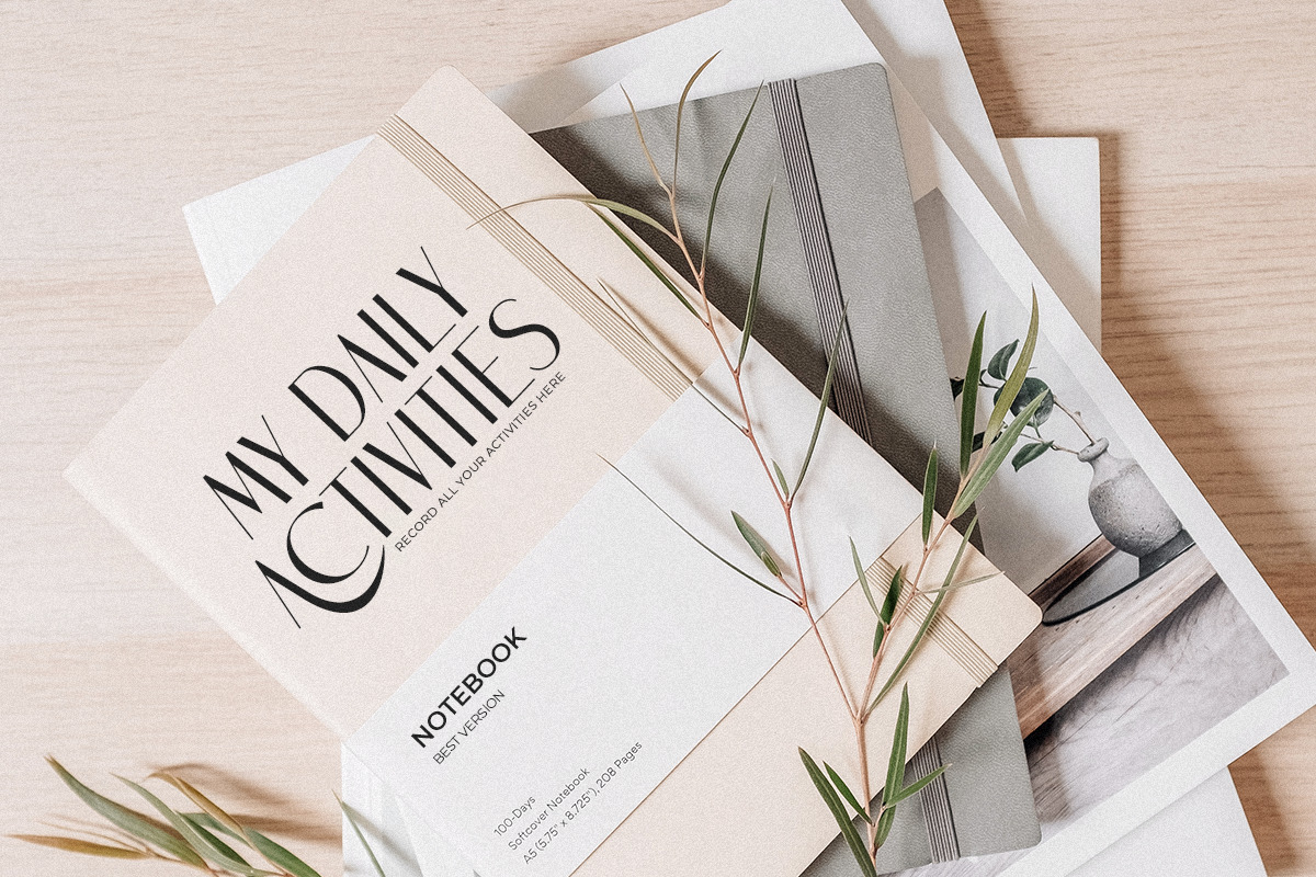 Monarch - Elegant Ligature Serif Monarch - Elegant Ligature Serif