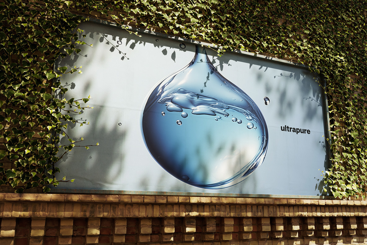 Water splashes Water splashes