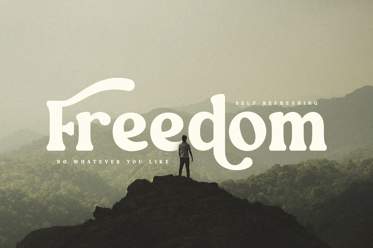 Quinnie - Vintage Retro Serif Font Quinnie - Vintage Retro Serif Font