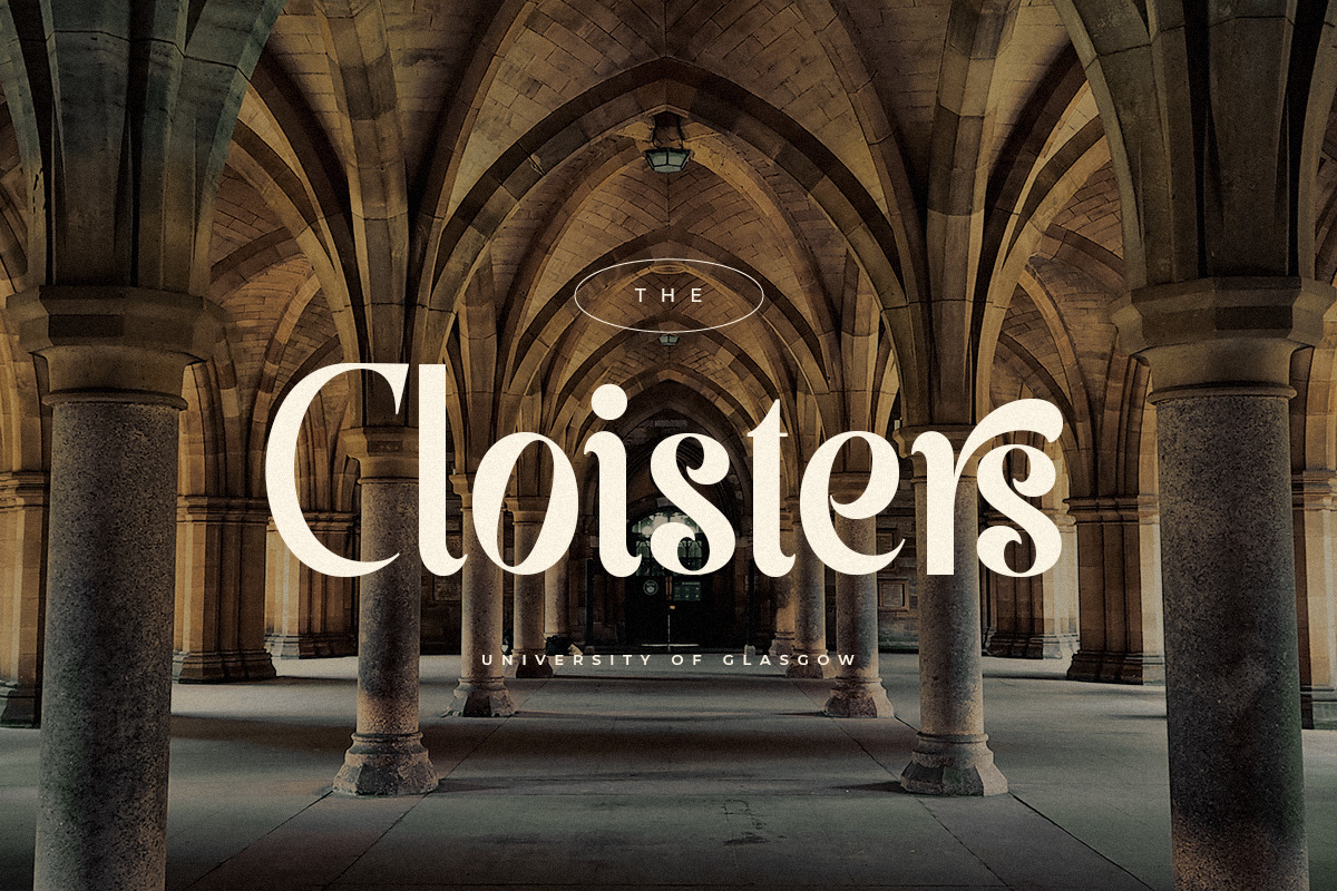 Hollywings - Modern Vintage Display Font Hollywings - Modern Vintage Display Font