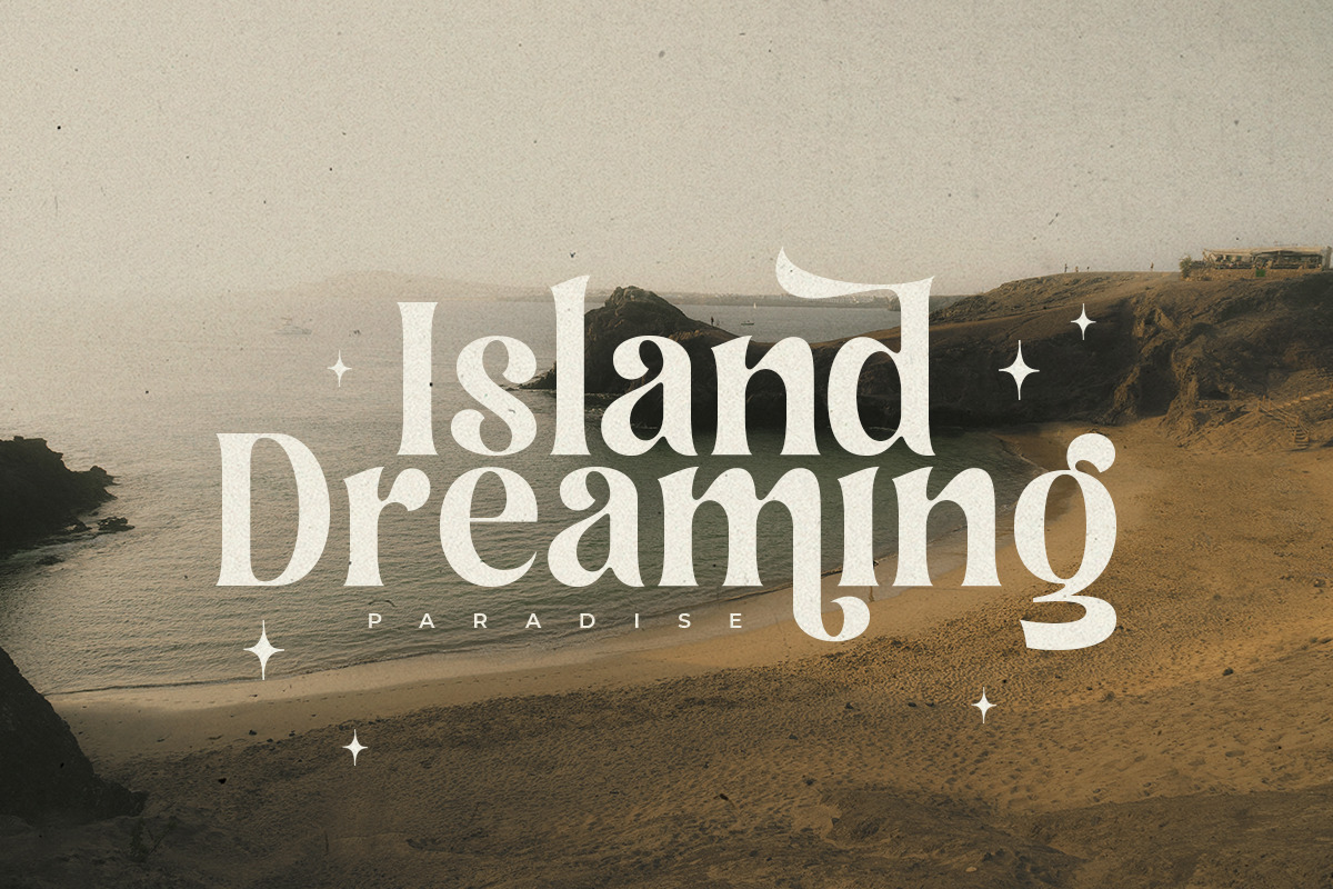 Montainous - Old Retro Vintage Font Montainous - Old Retro Vintage Font