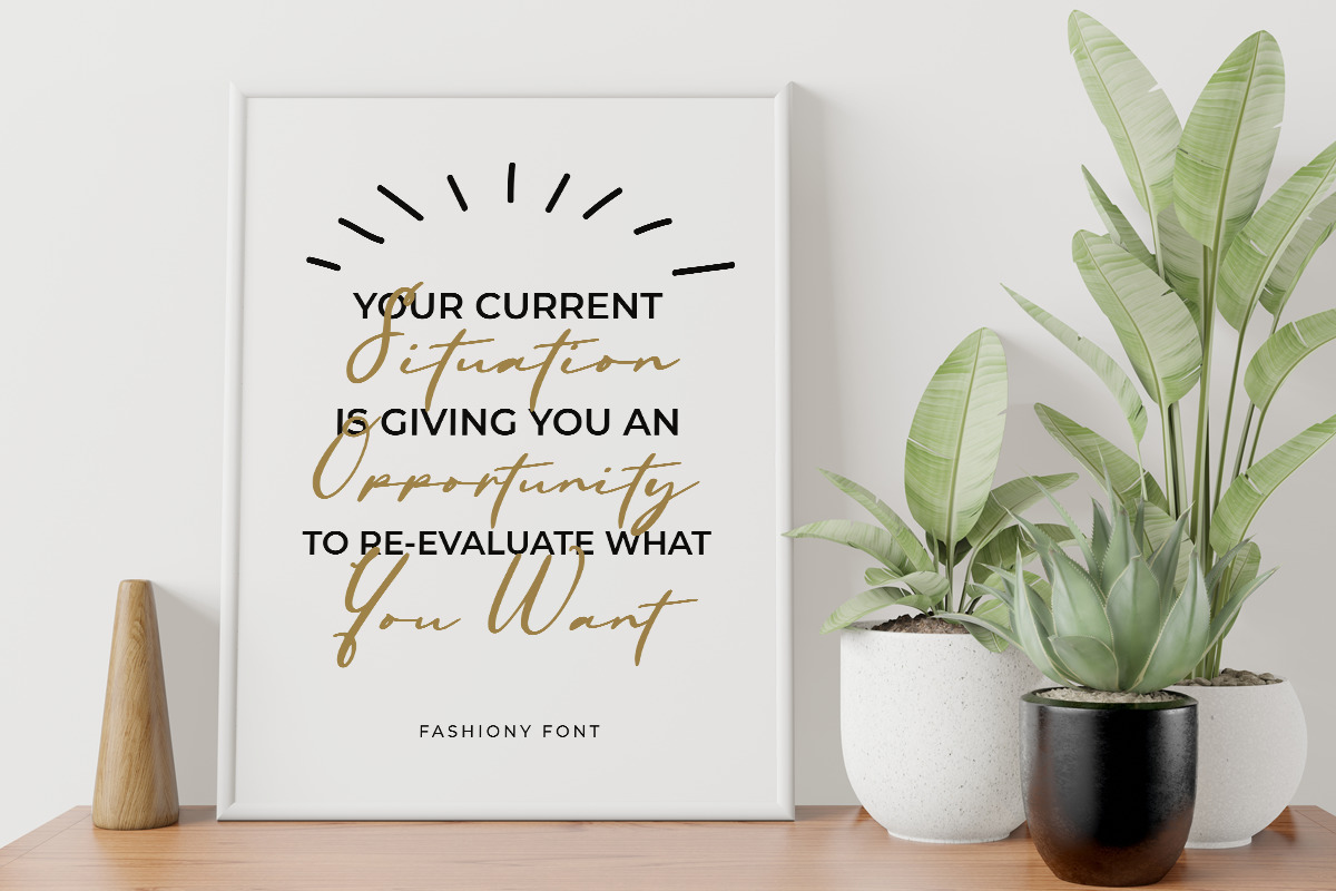 Fashiony - Modern Script Font Fashiony - Modern Script Font