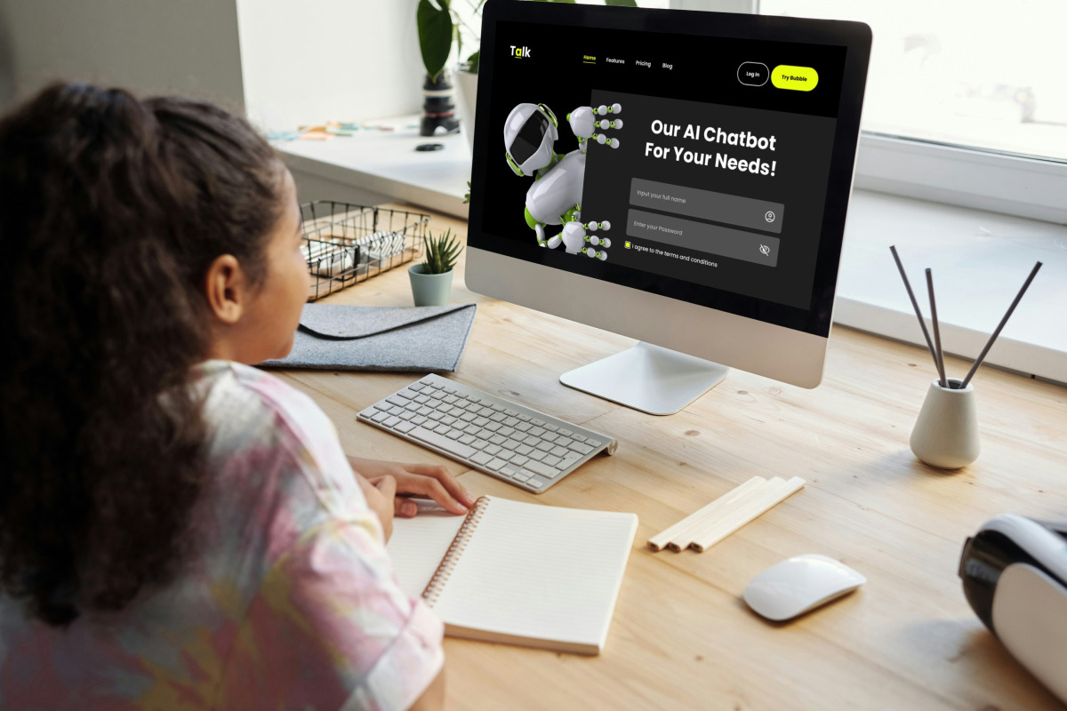 Talk - AI Chatbot Landing Page V2 Talk - AI Chatbot Landing Page V2
