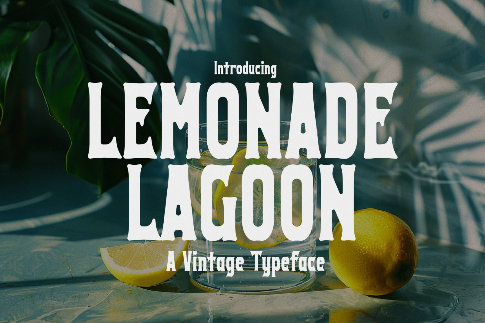 Lemonade Lagoon - Vintage Typeface Lemonade Lagoon - Vintage Typeface