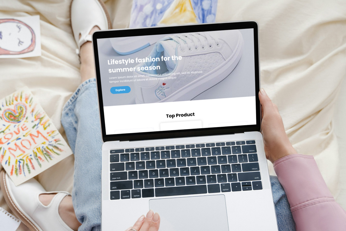 KicksKeeper - Shoe Store Landing Page V2