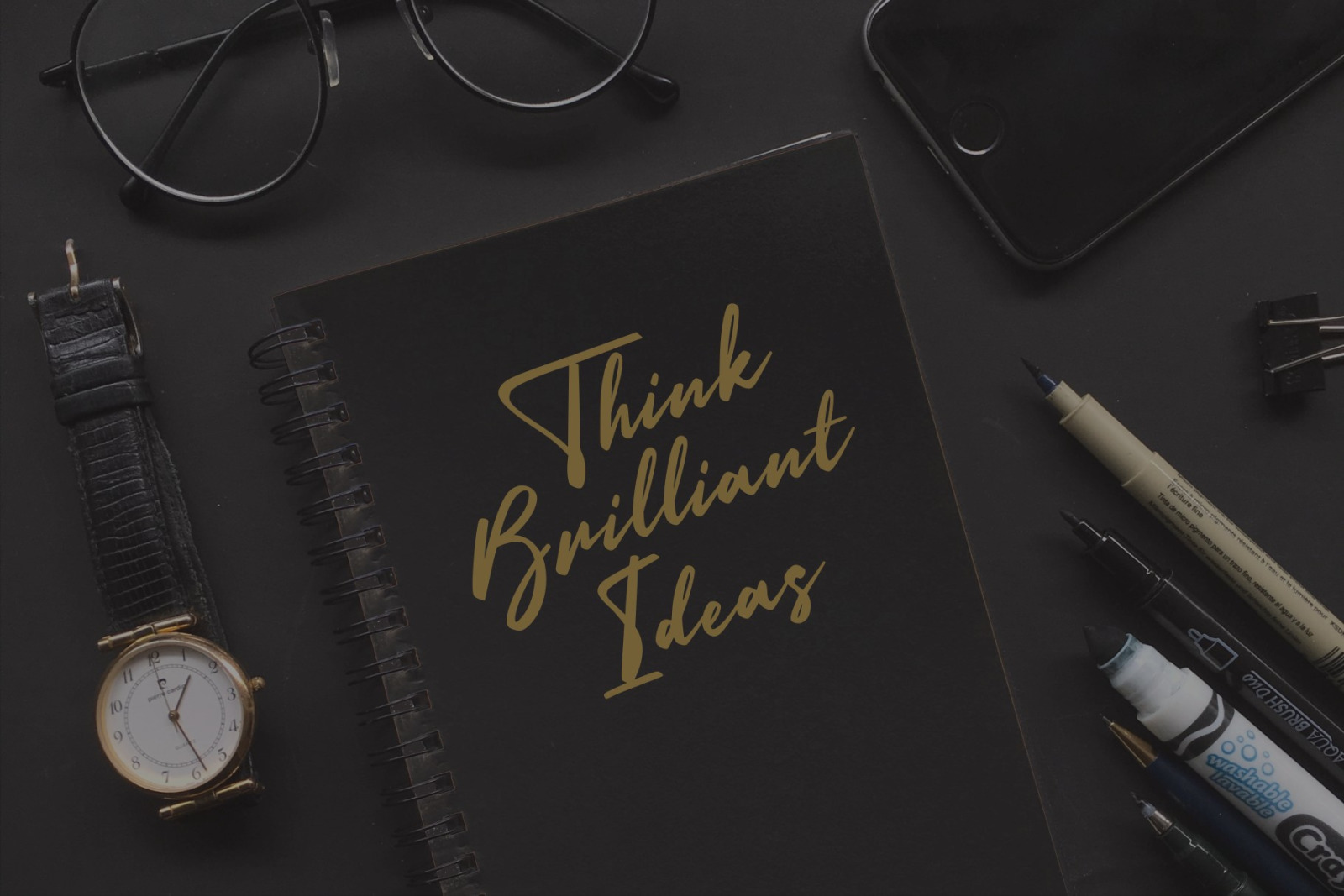 Falling Lights / Signature Font Falling Lights / Signature Font