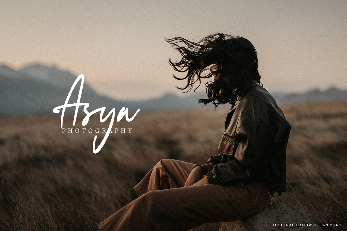 Tricky – Original Handwritten Font Tricky – Original Handwritten Font