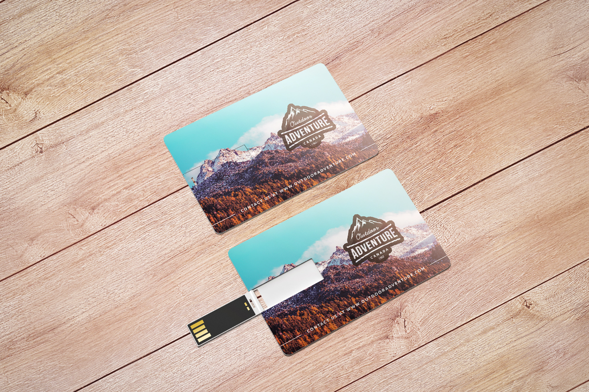 Wafer USB Wallet Card Mockup