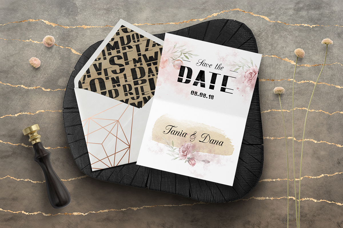 BOMOND. Textured Ink Font BOMOND. Textured Ink Font
