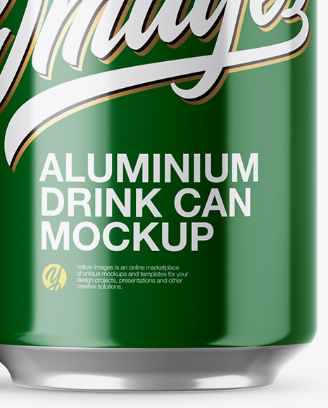 Pack with 6 Glossy Aluminium Cans with Plastic Holder Mockup