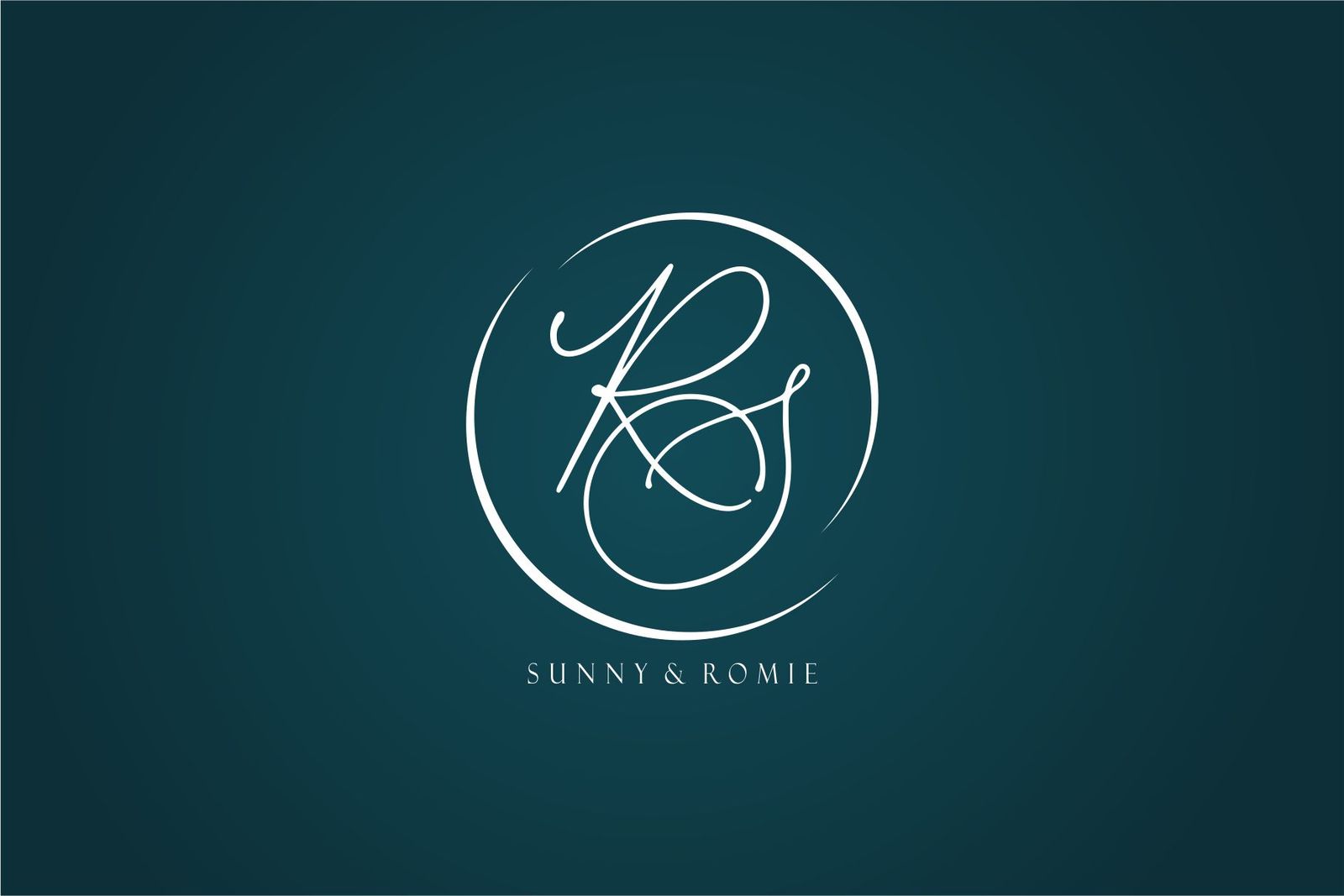 Donatellia - Luxurious Fonts Donatellia - Luxurious Fonts