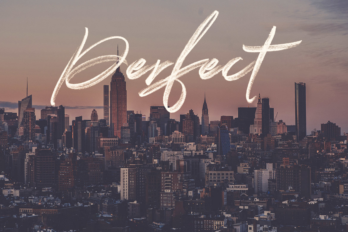 Right Brush & SVG Font Right Brush & SVG Font