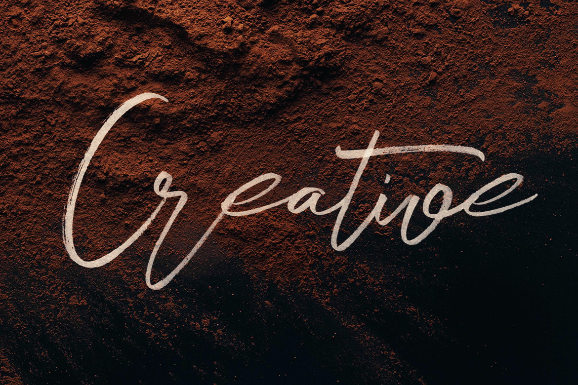 Midnight Brush & SVG Font Midnight Brush & SVG Font