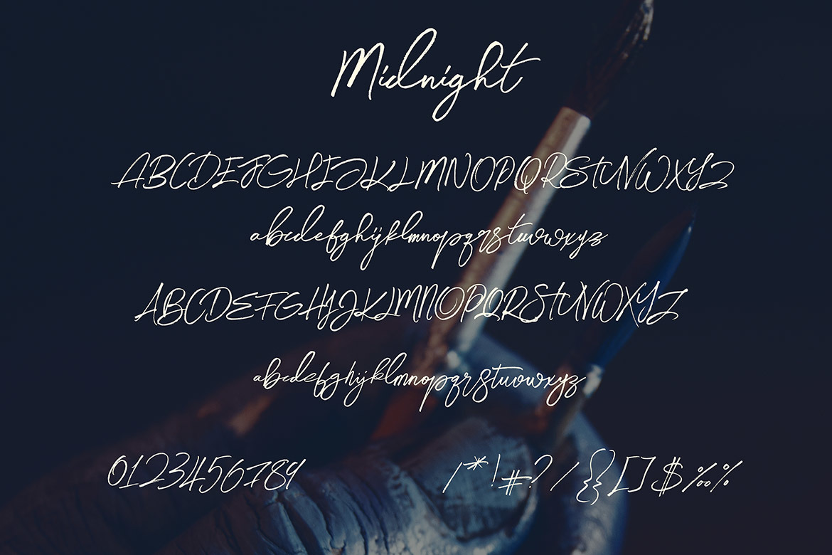 Midnight Brush & SVG Font Midnight Brush & SVG Font