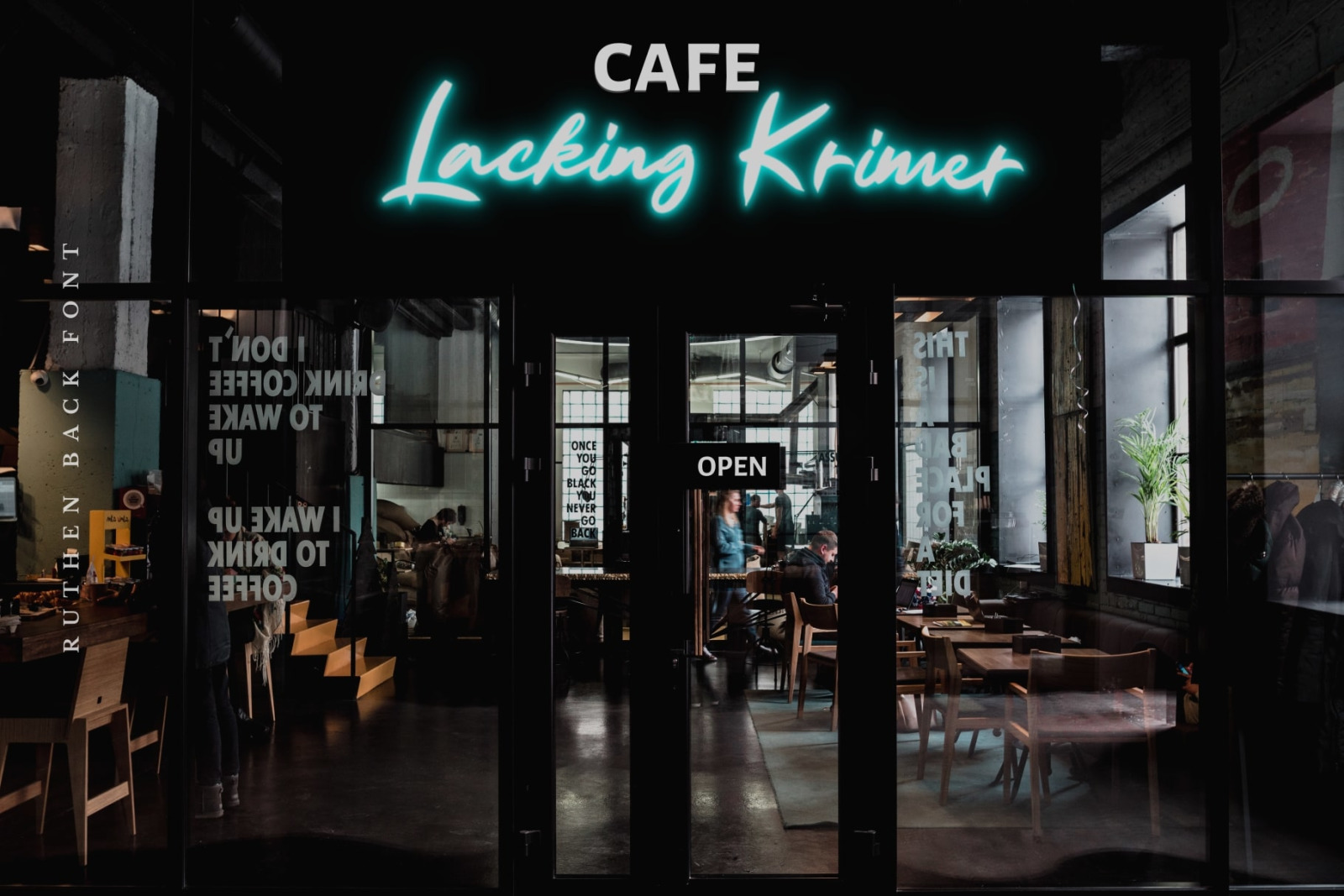Ruthen Back - Stylish Font Ruthen Back - Stylish Font