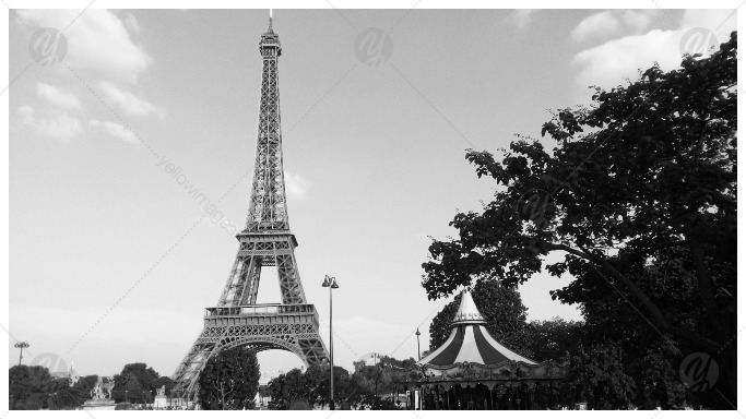 Black and White Eiffel Tower