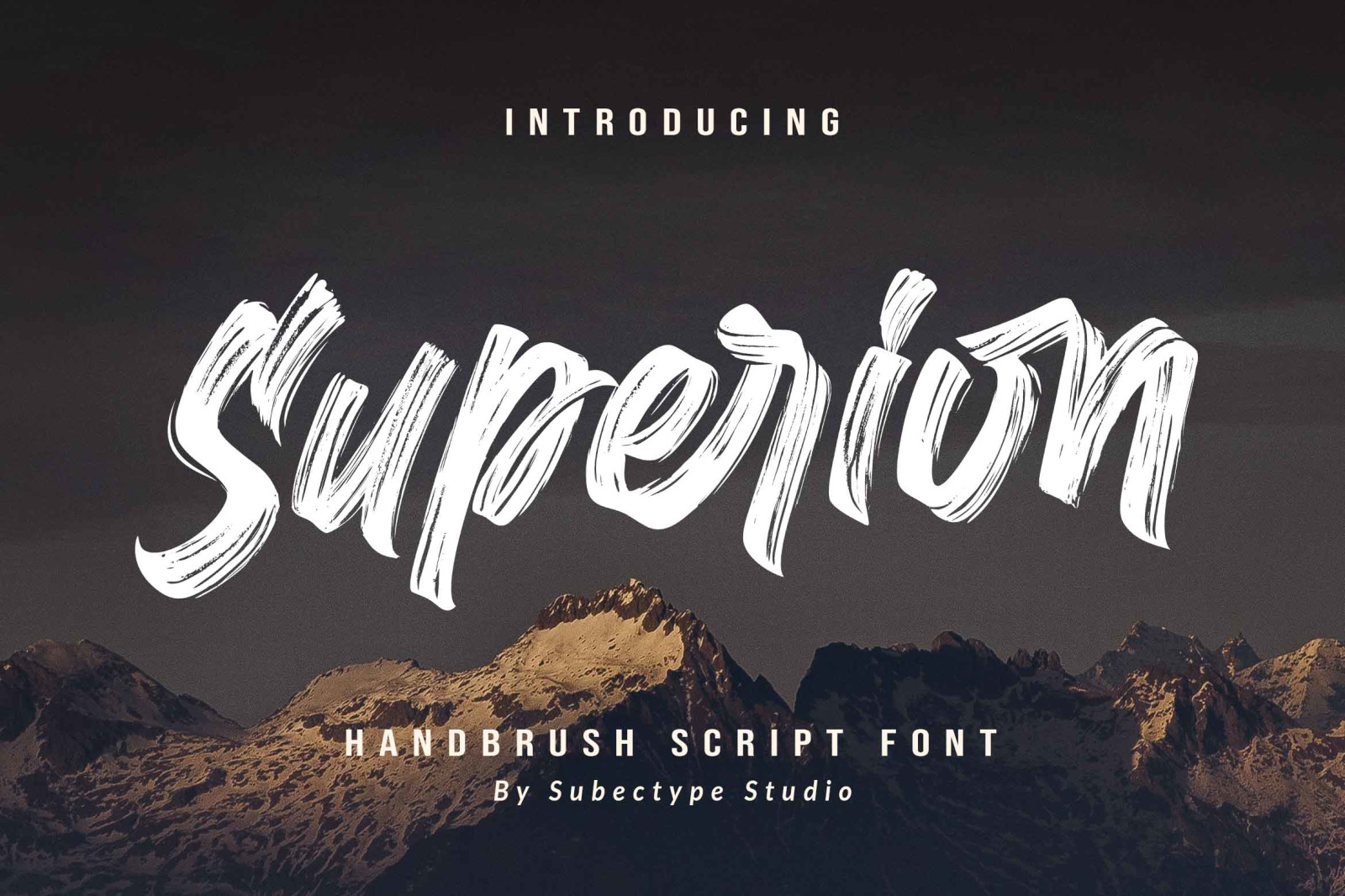 Superion / Brush Font