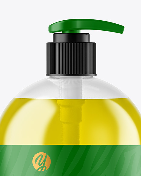 Clear Plastic Bottle with Pump Mockup Clear Plastic Bottle with Pump Mockup
