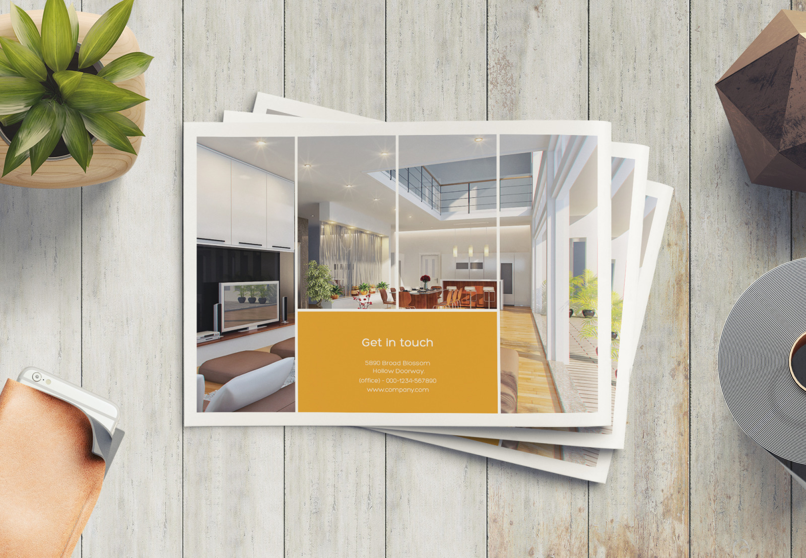 Minimal Product Catalog / Brochure Minimal Product Catalog / Brochure