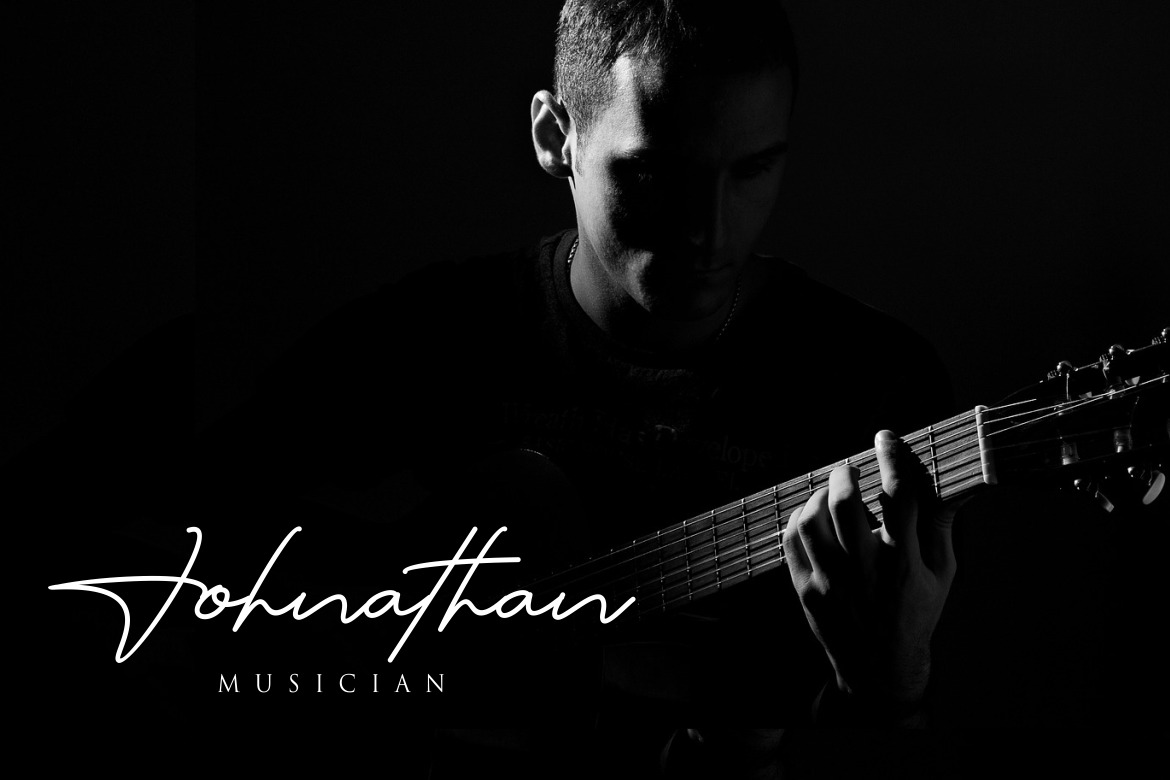 Austin Capittal Font Austin Capittal Font