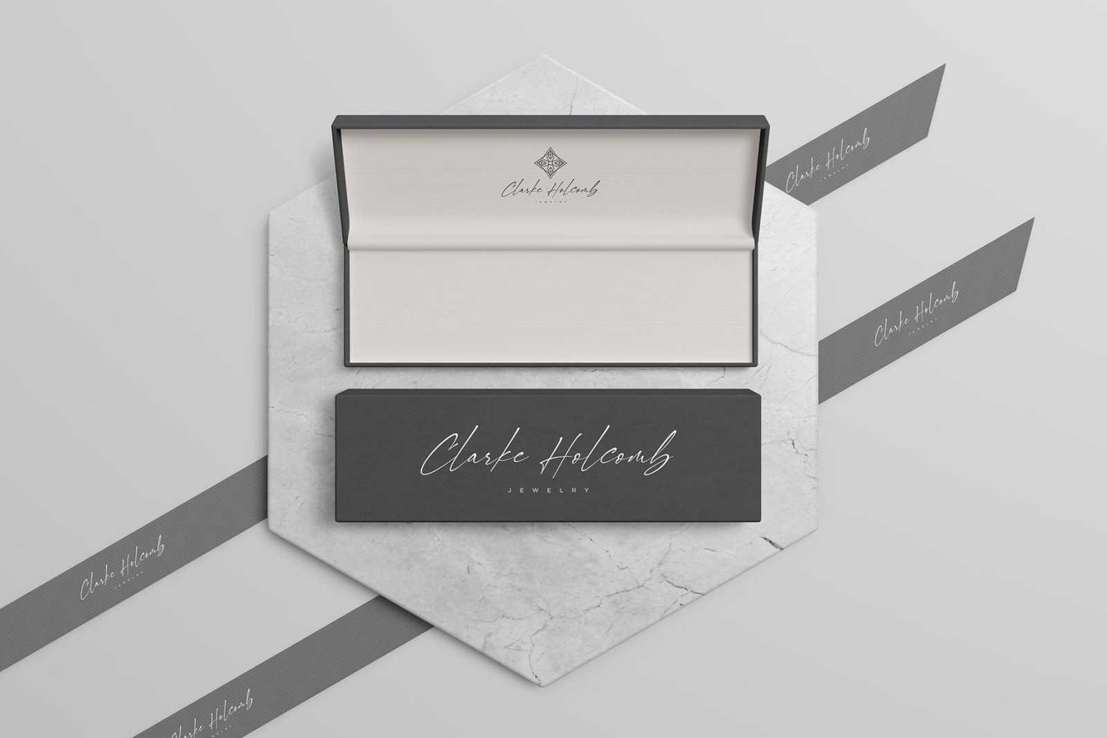 Signatie | Stylish Signature Font Signatie | Stylish Signature Font