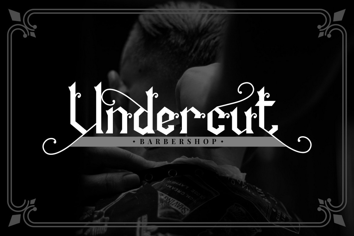Arshaka - Vintage Display Font Arshaka - Vintage Display Font