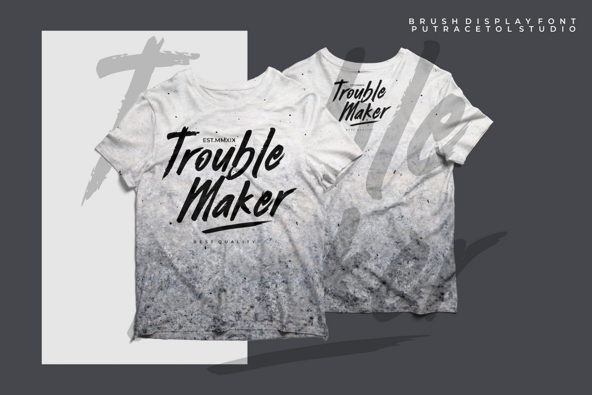 Busther - Handbrush Display Font Busther - Handbrush Display Font