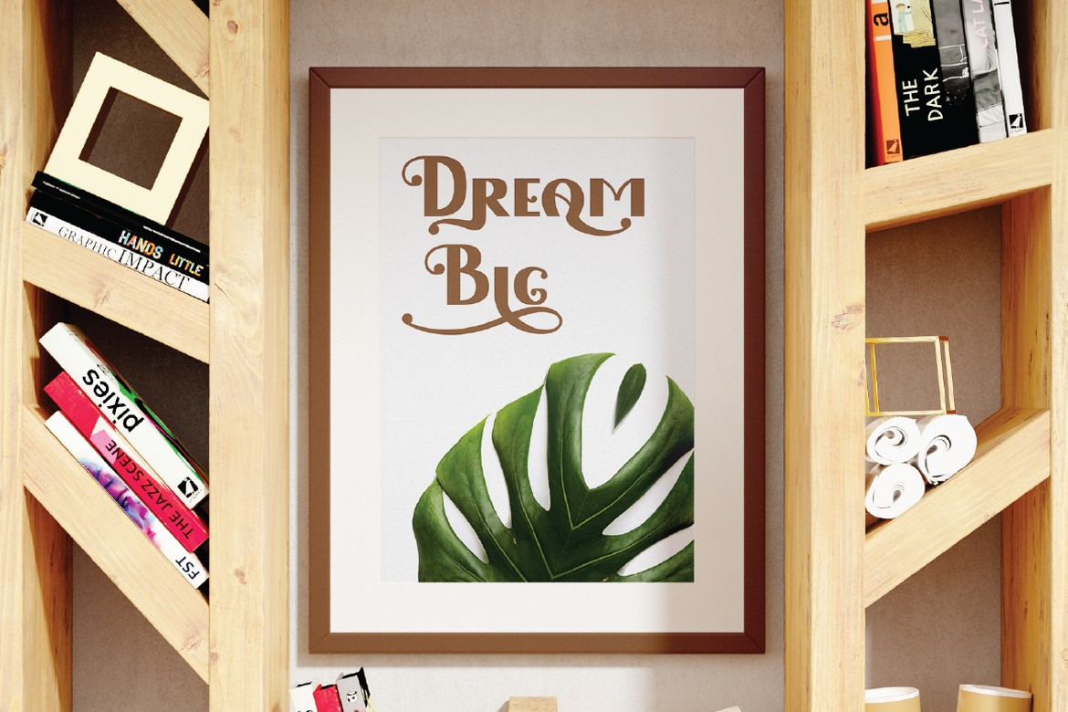 Love Fairy - Modern Display Font Love Fairy - Modern Display Font